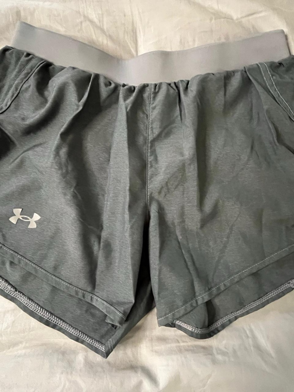 Under Armour Women's Grey Performance Running Shorts - Picture 2 of 4